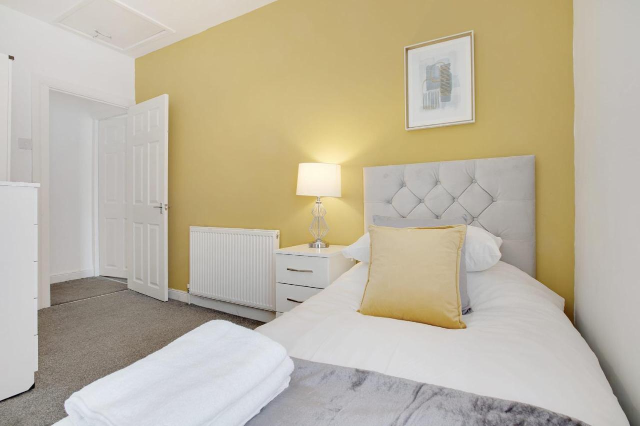 אשינגטון Elegantly 2-Bedroom In Ashington, Sleeps 3 מראה חיצוני תמונה