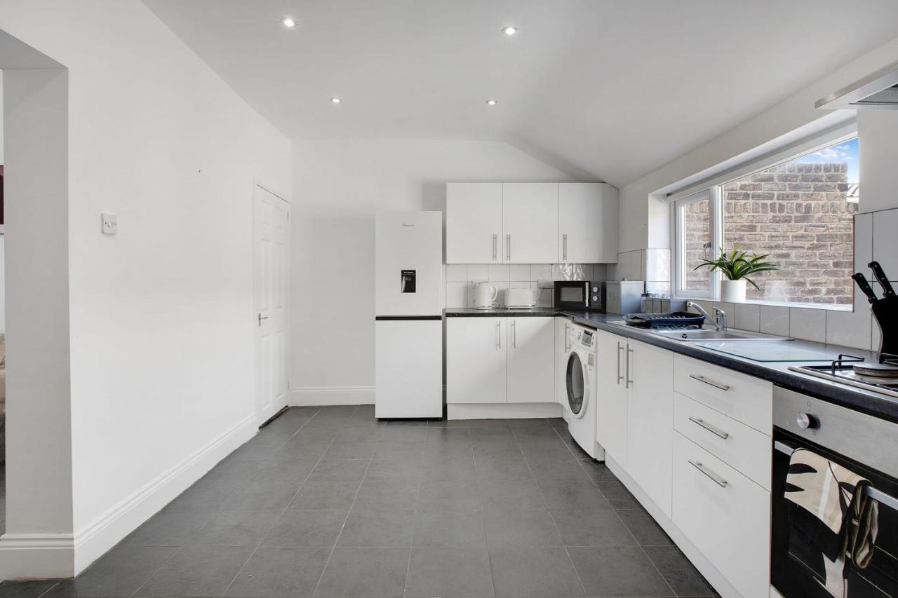 אשינגטון Elegantly 2-Bedroom In Ashington, Sleeps 3 מראה חיצוני תמונה