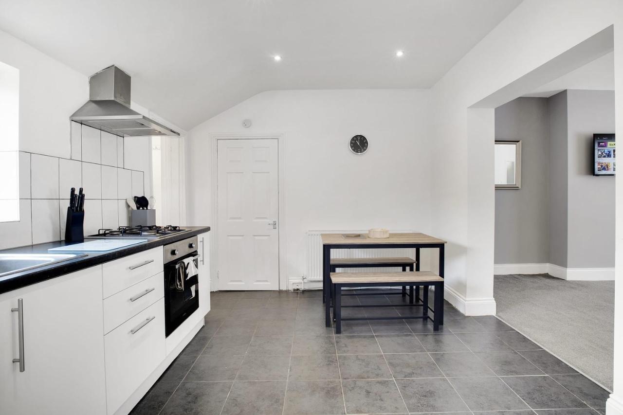 אשינגטון Elegantly 2-Bedroom In Ashington, Sleeps 3 מראה חיצוני תמונה